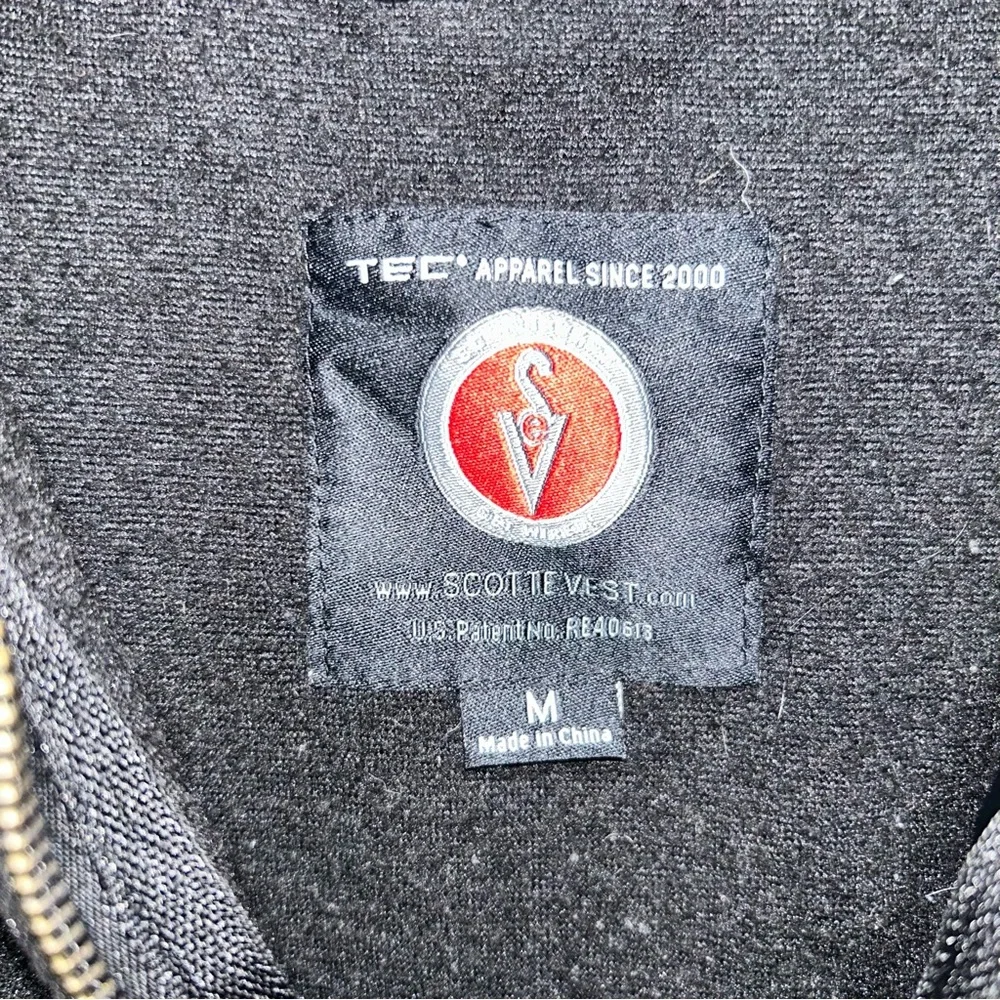 SCOTTeVEST TEC Jacket Mens M Full Zip Hooded Black Fleece Long Sleeve Zip Up M
